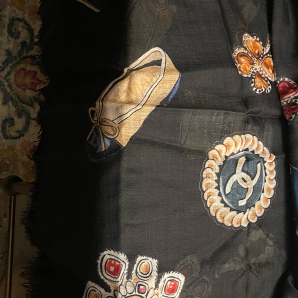 Chanel Multicolor Accessories Patterned Scarf - Picture 5 of 6
